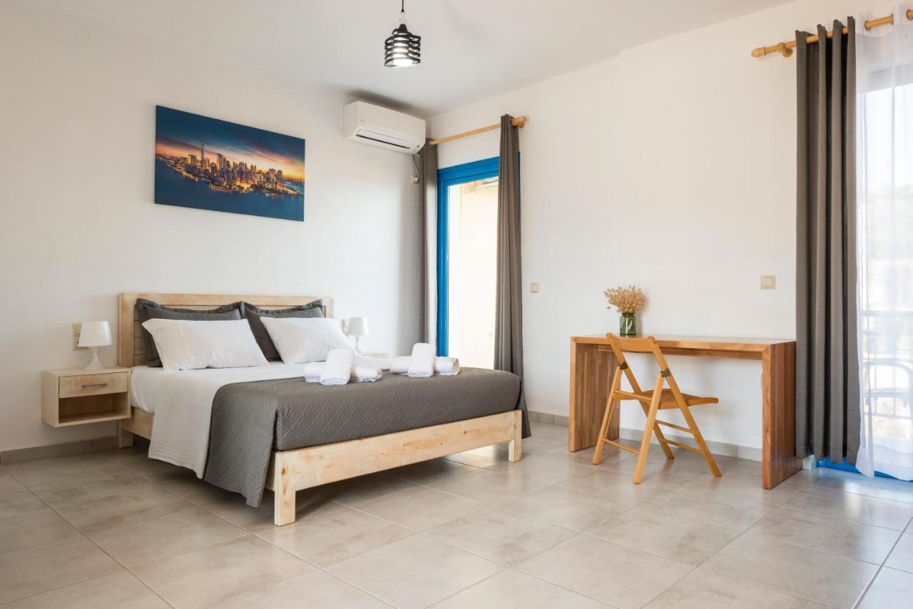 Blue Horizon Hotel Himare Buitenkant foto