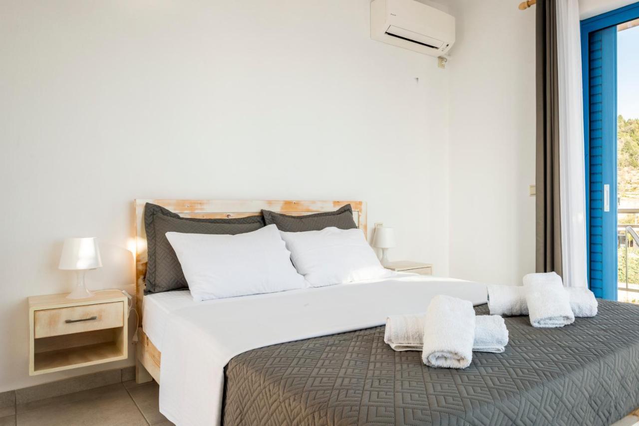 Blue Horizon Hotel Himare Buitenkant foto